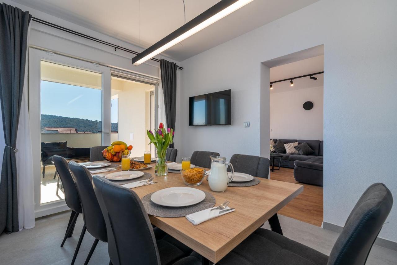 Olea Apartments Trogir Ngoại thất bức ảnh